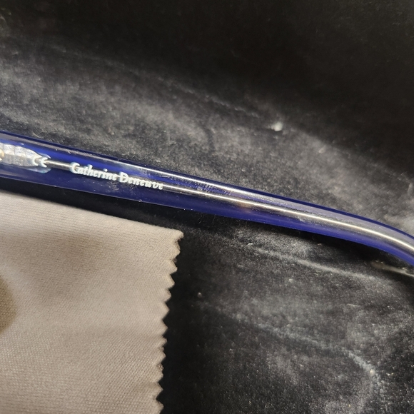 Catherine Deneuve Prescription Lenses Sunglasses Blue - Picture 3 of 10